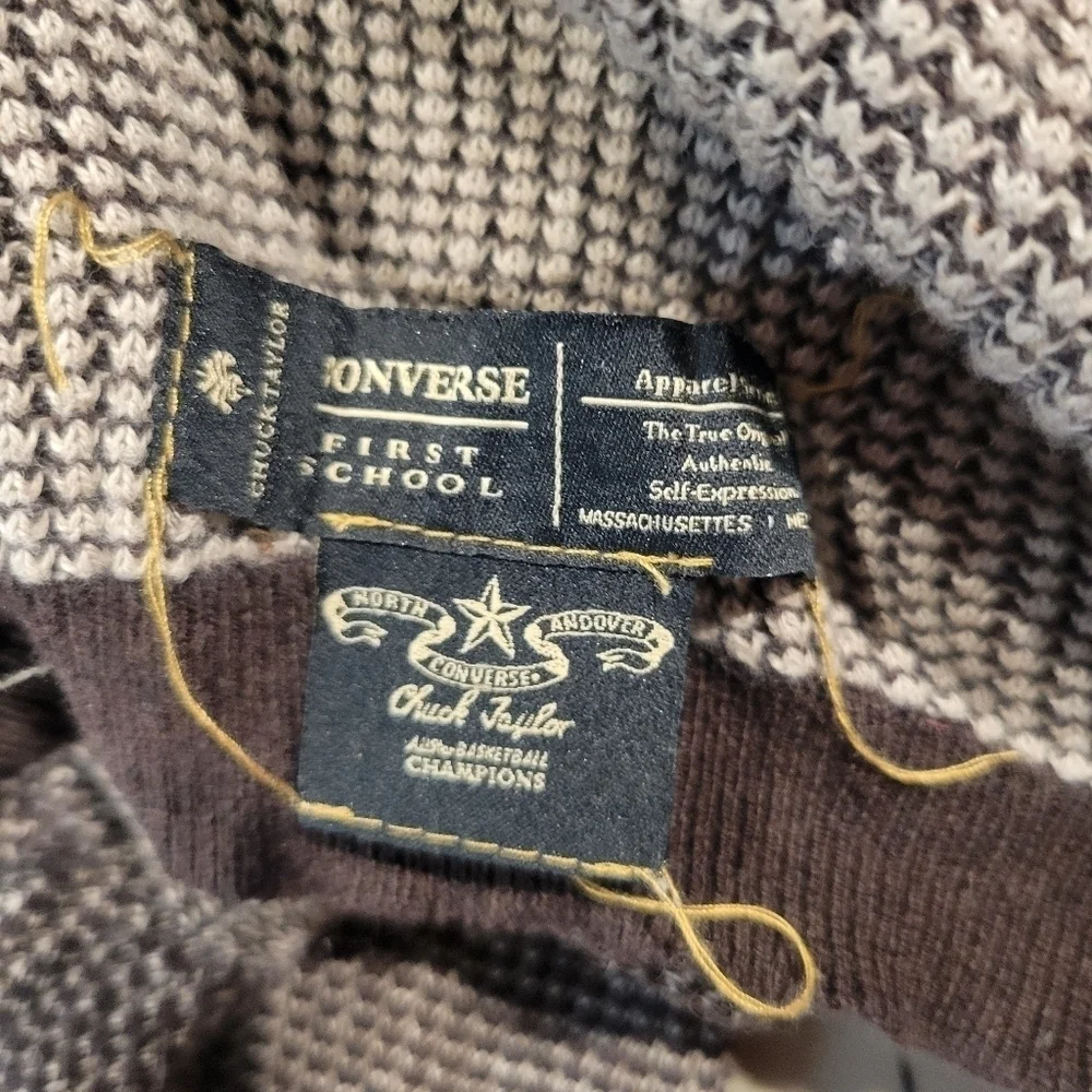 Converse x john varvatos brown/tan long sleeves sweater flaw